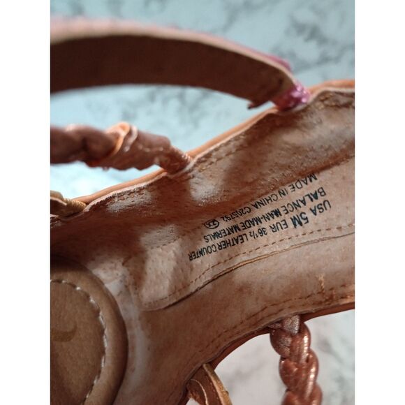 NWT Nina Gladiator Sandals Metallic Rainbow Color Girls Size 5 - Picture 7 of 8